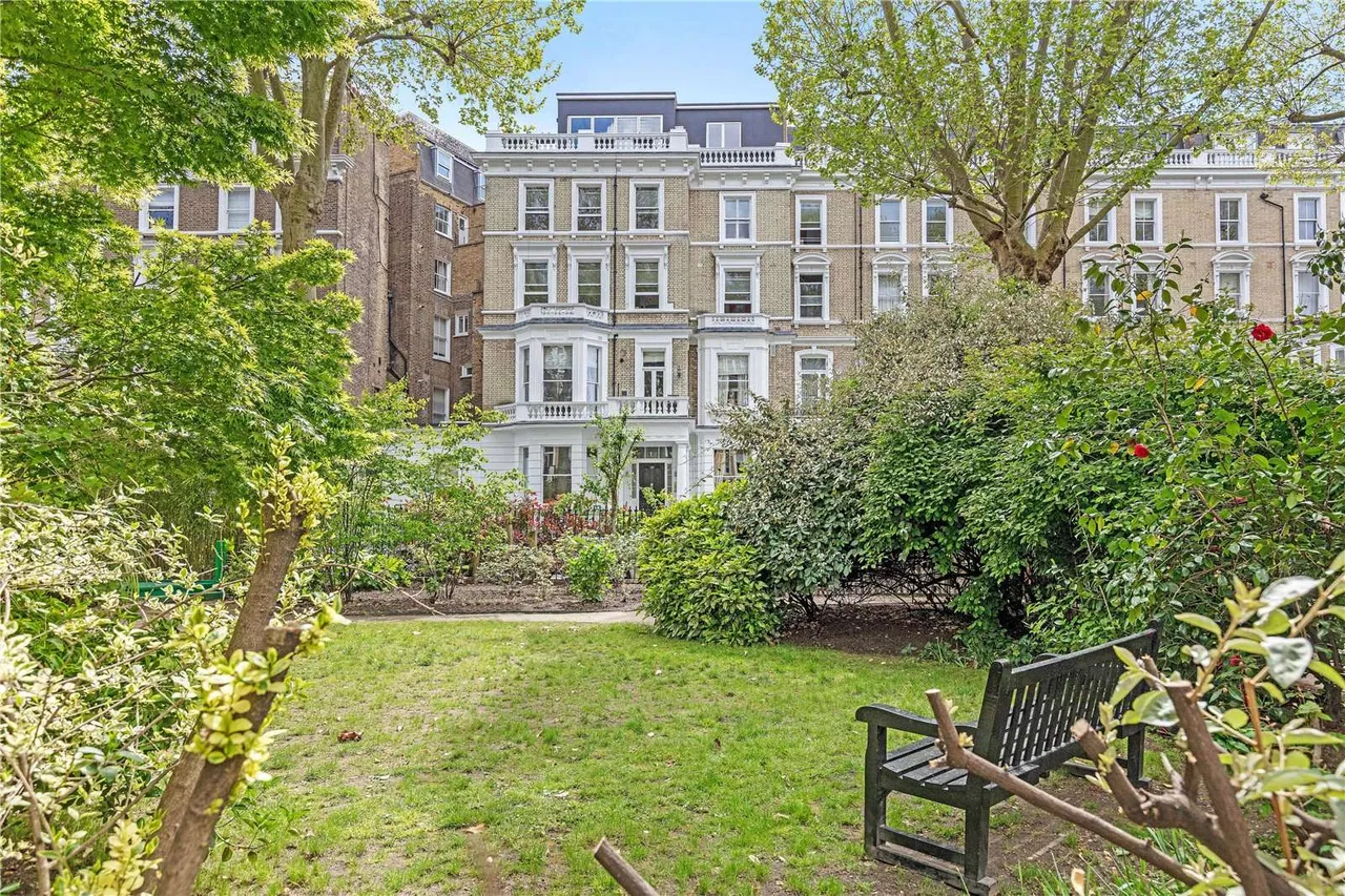 Lexham Gardens, London, W8 5JB, photo 3