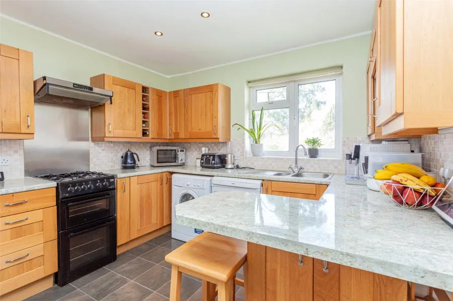 Sadlers Lane, Winnersh, RG41, photo 3