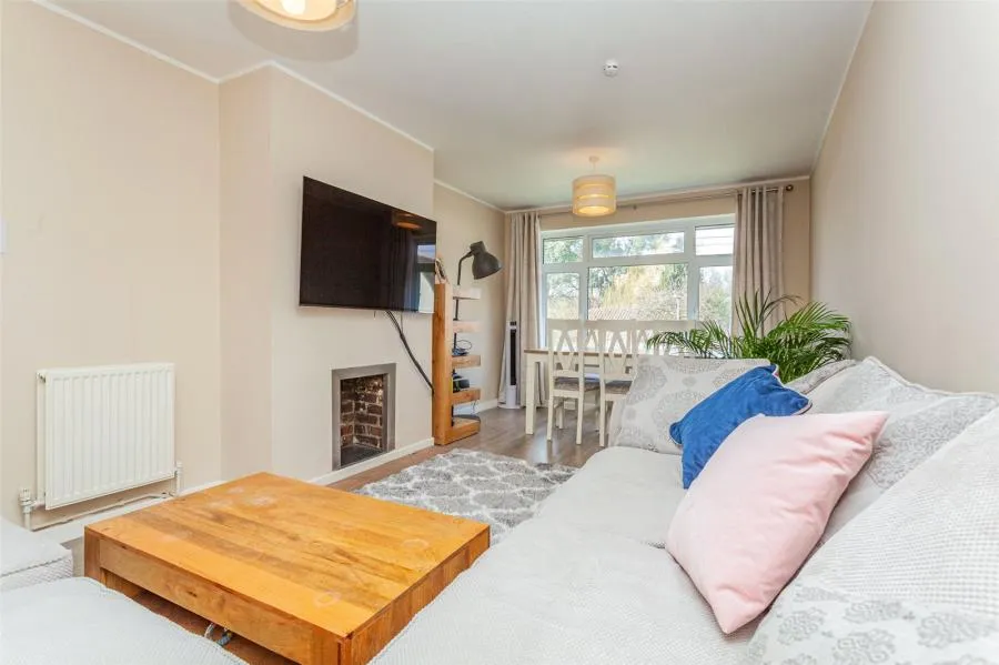 Sadlers Lane, Winnersh, RG41, photo 2