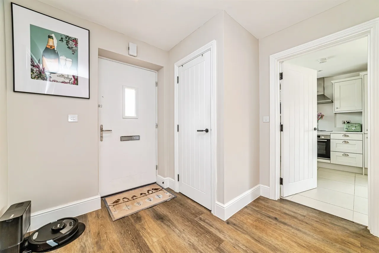 St. Andrews Crescent, East Hagbourne, OX11, photo 18