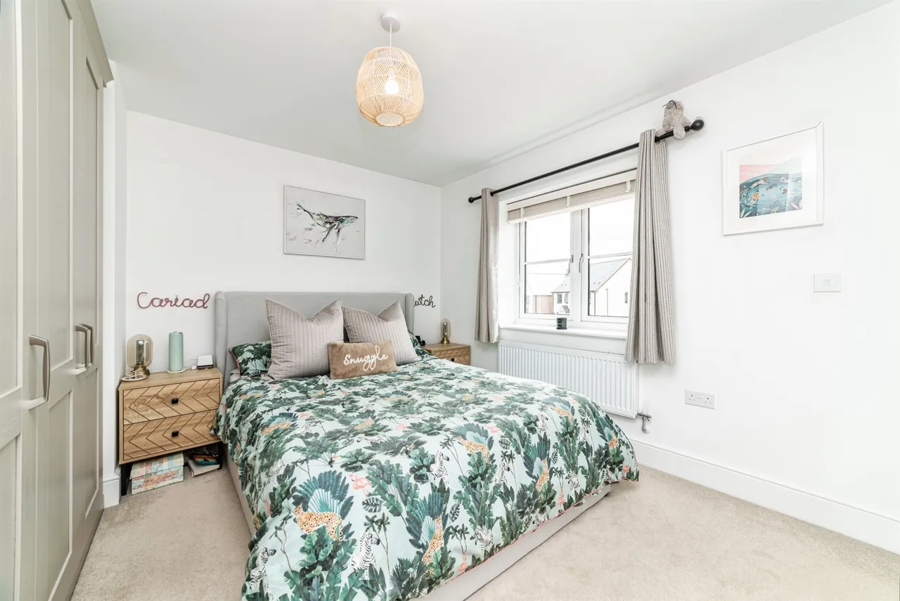 St. Andrews Crescent, East Hagbourne, OX11, photo 8