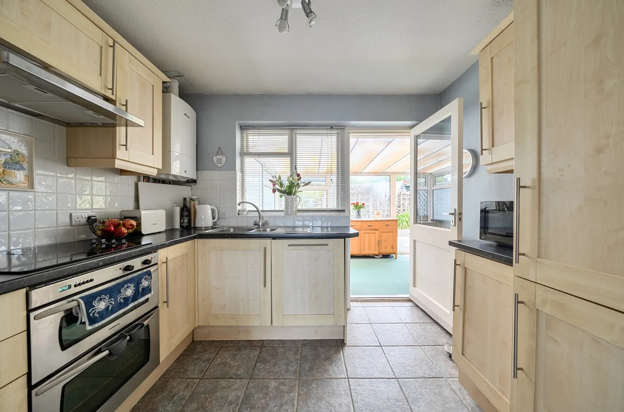 Ashleigh Close, Angmering, BN16, photo 5