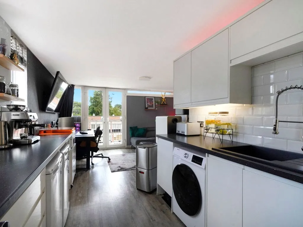 Grangedale Close, Northwood, HA6, photo 5