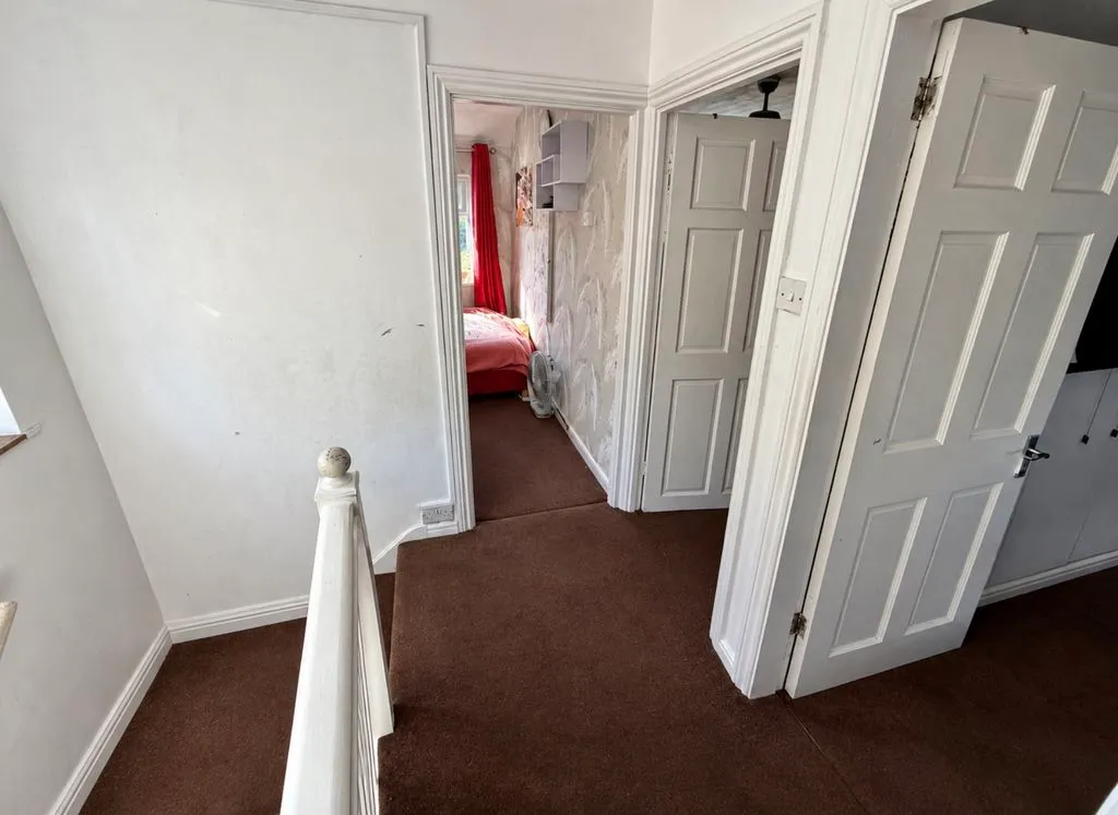 Halsbury Grove, Kingstanding, B44, photo 11