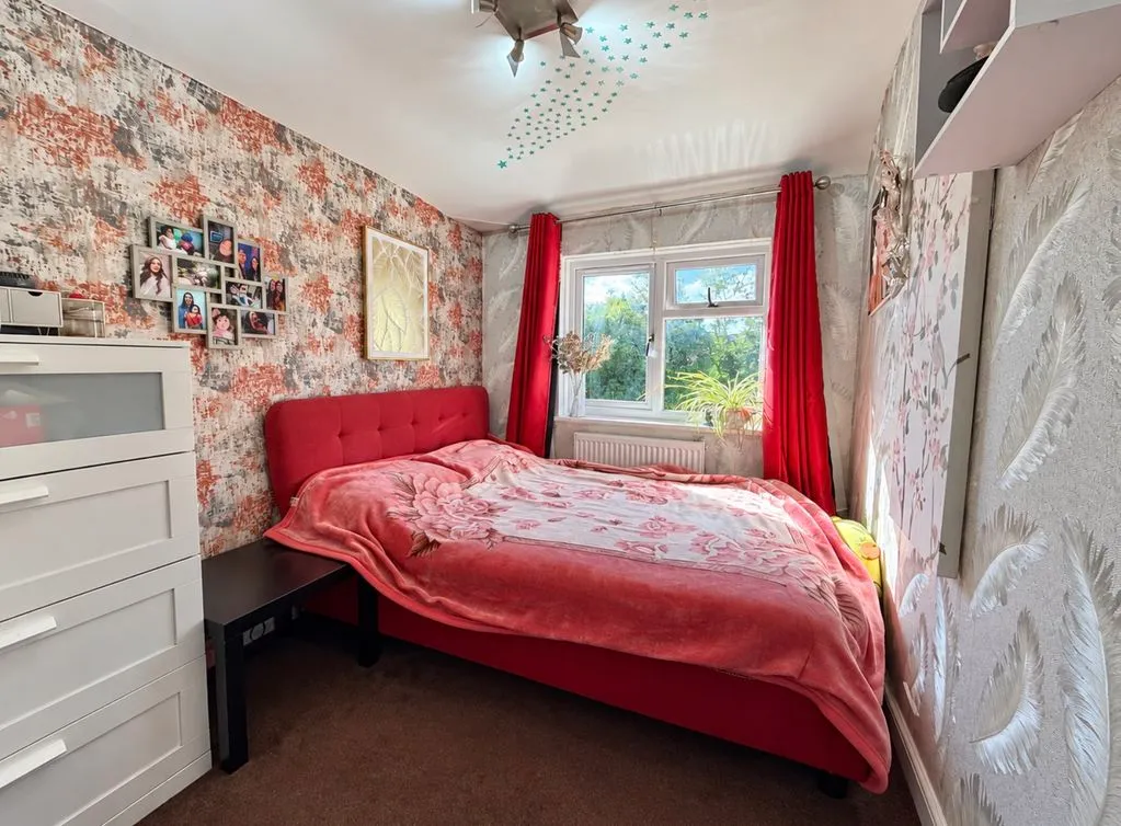 Halsbury Grove, Kingstanding, B44, photo 18