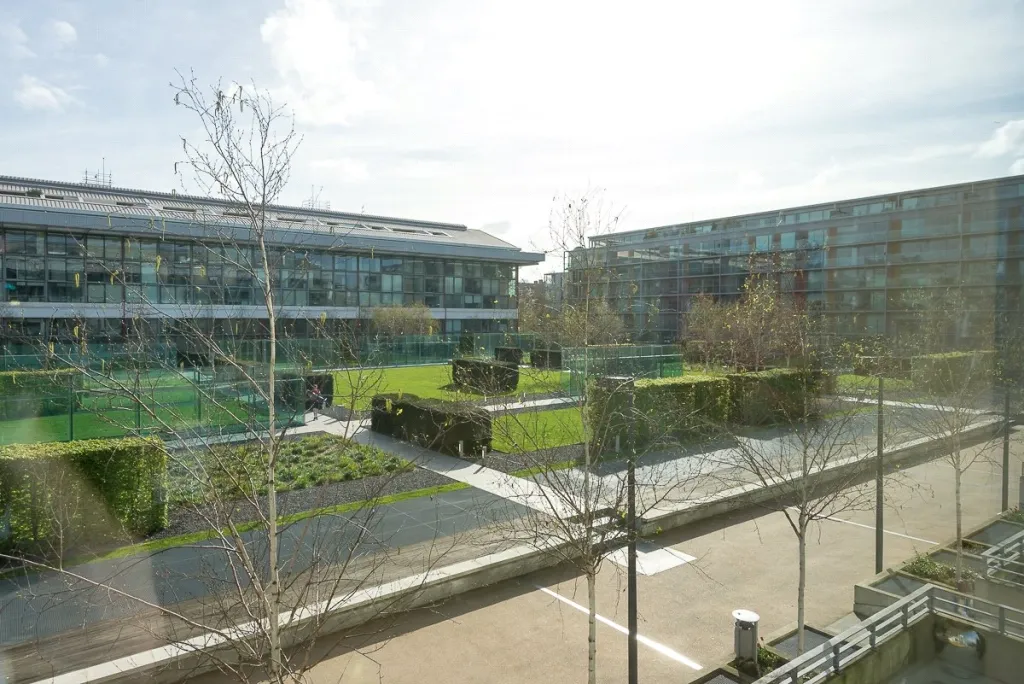 Highbury Stadium Square, London, N5, photo 8