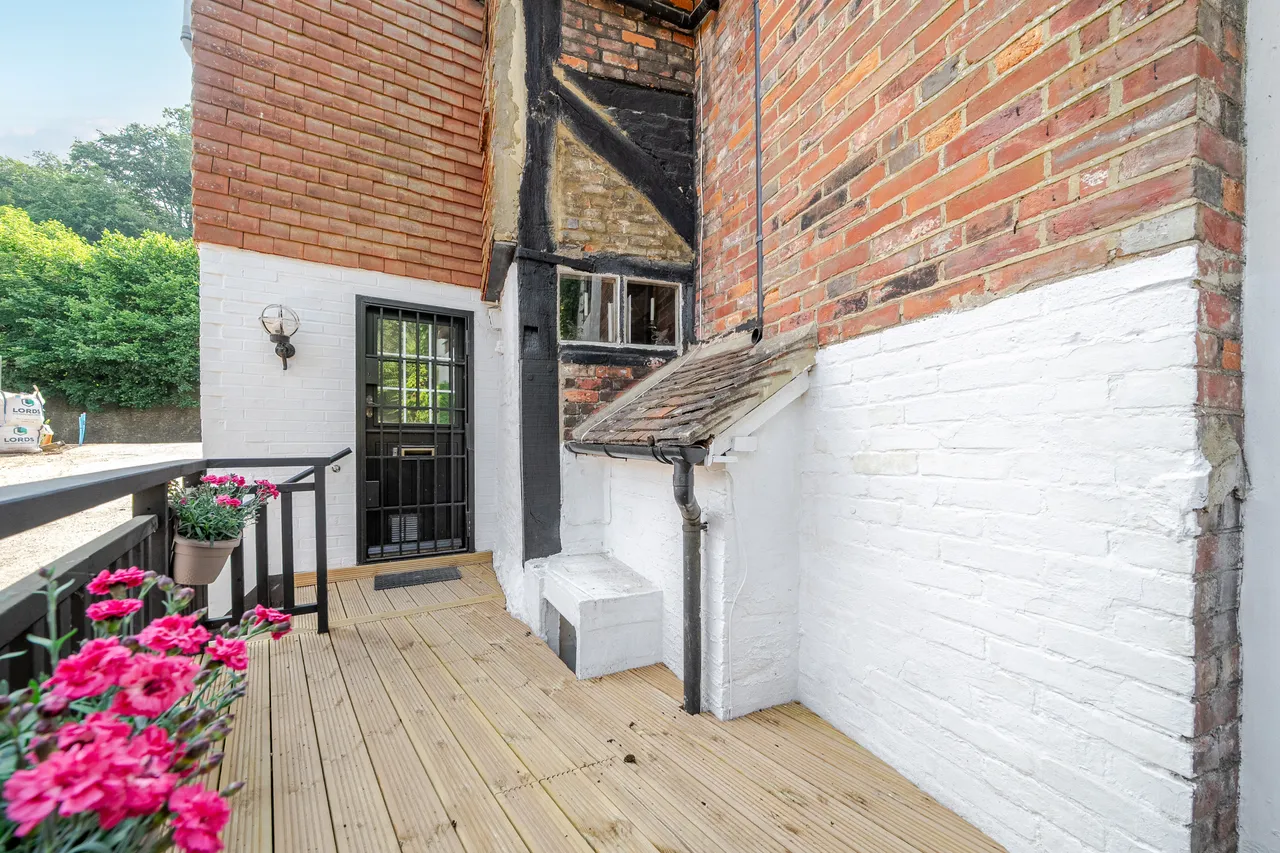 Ockford Road, Godalming, GU7, photo 12