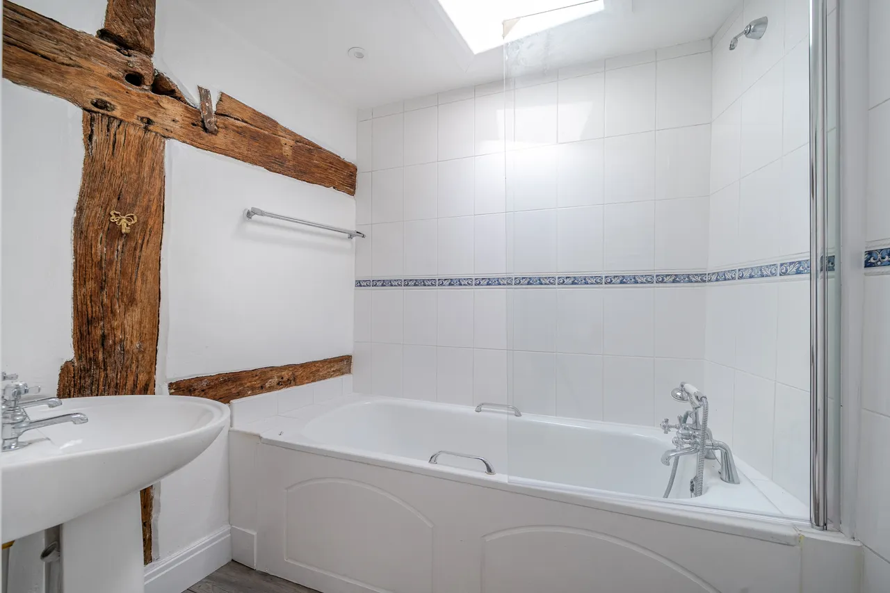 Ockford Road, Godalming, GU7, photo 9
