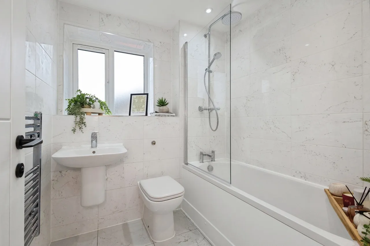Prospect Heights, Mossley, Ashton, OL5, photo 15