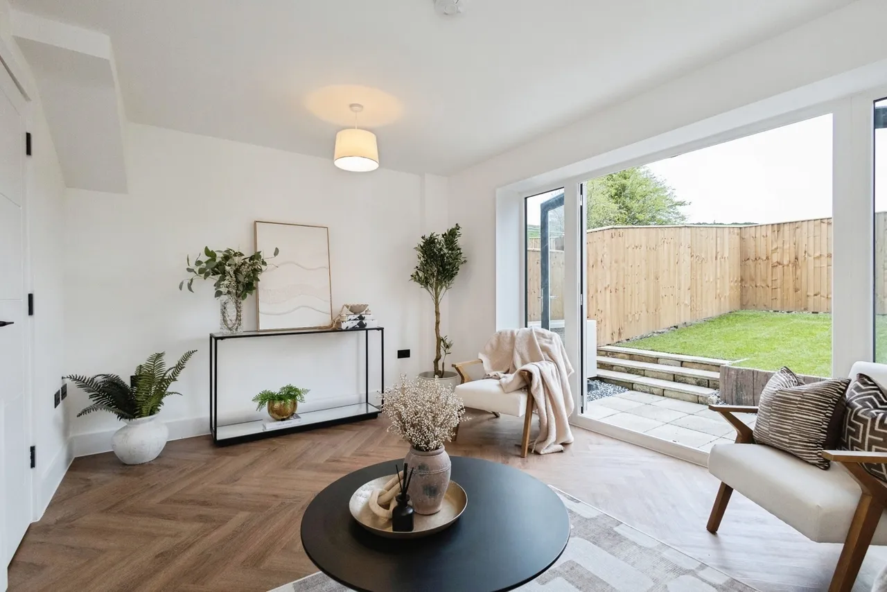 Prospect Heights, Mossley, Ashton, OL5, photo 3