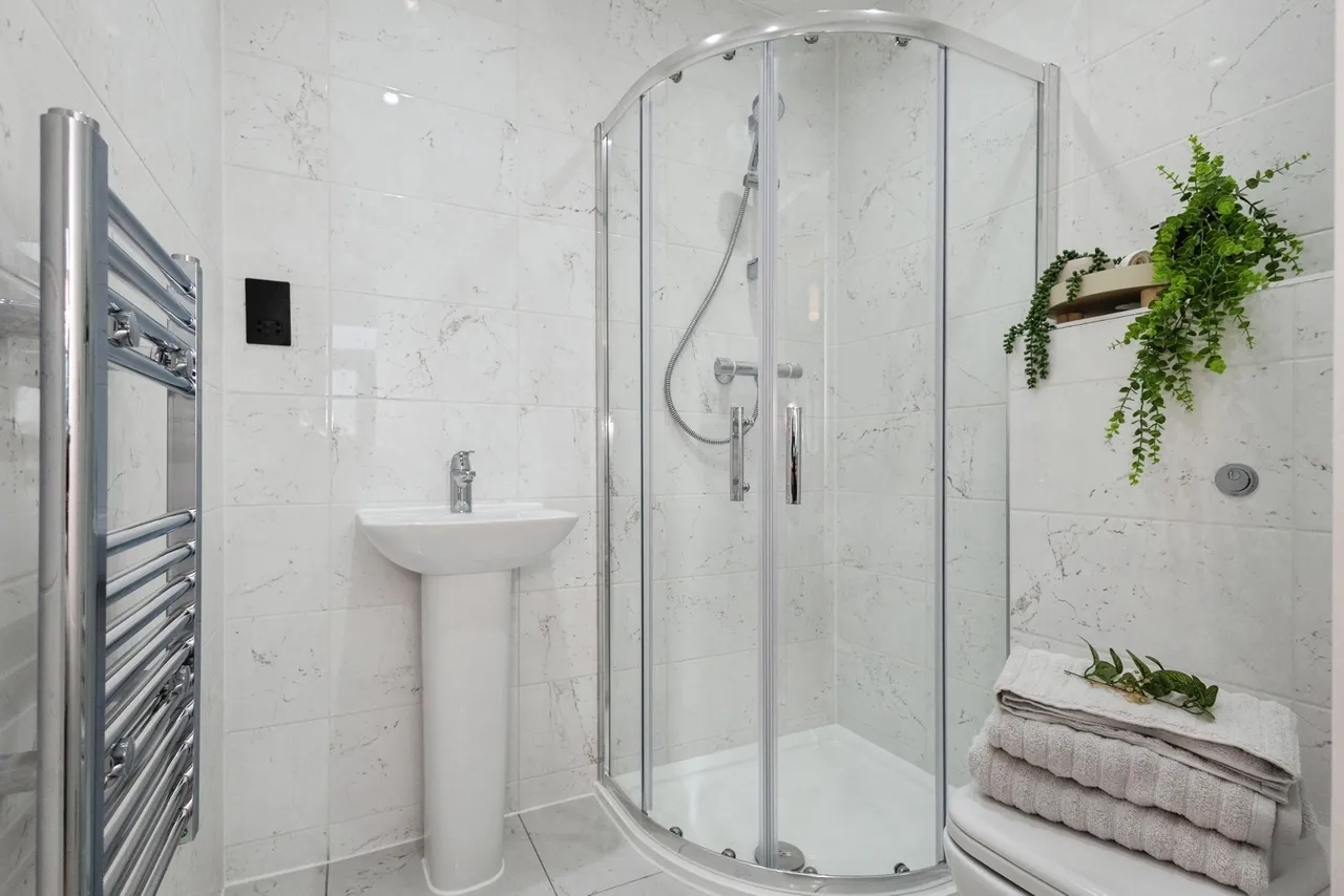Prospect Heights, Mossley, Ashton, OL5, photo 14
