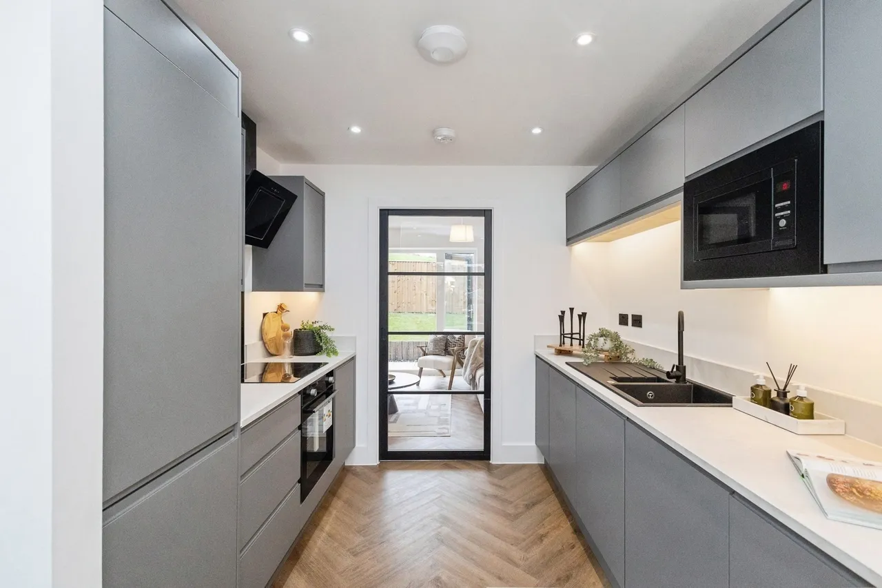 Prospect Heights, Mossley, Ashton, OL5, photo 4
