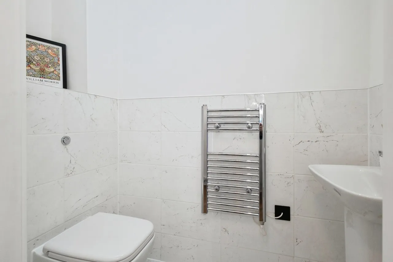 Prospect Heights, Mossley, Ashton, OL5, photo 9