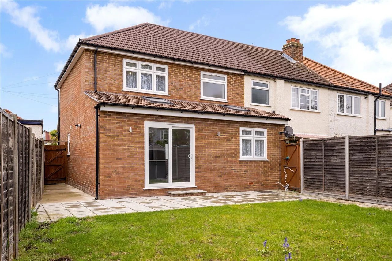 Ravenswood Avenue, Surbiton, KT6, photo 22