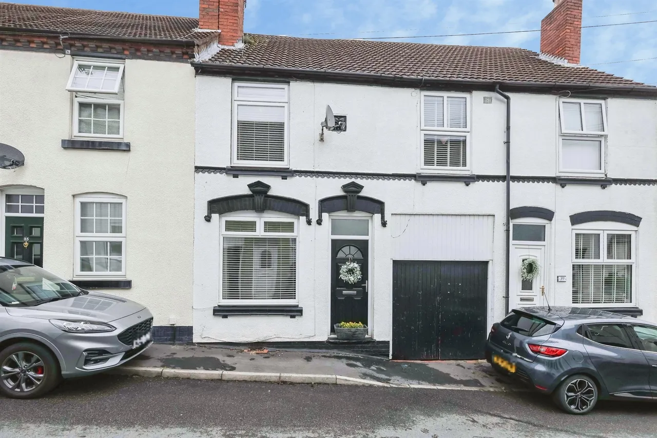 2 bed house for sale — Intended Street, Halesowen