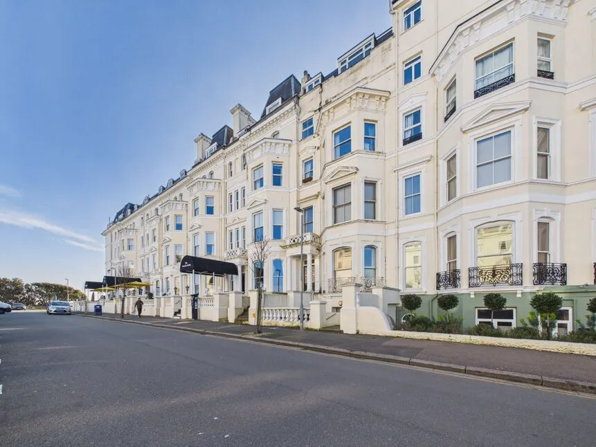 Clifton Gardens, Folkestone, CT20, photo 13