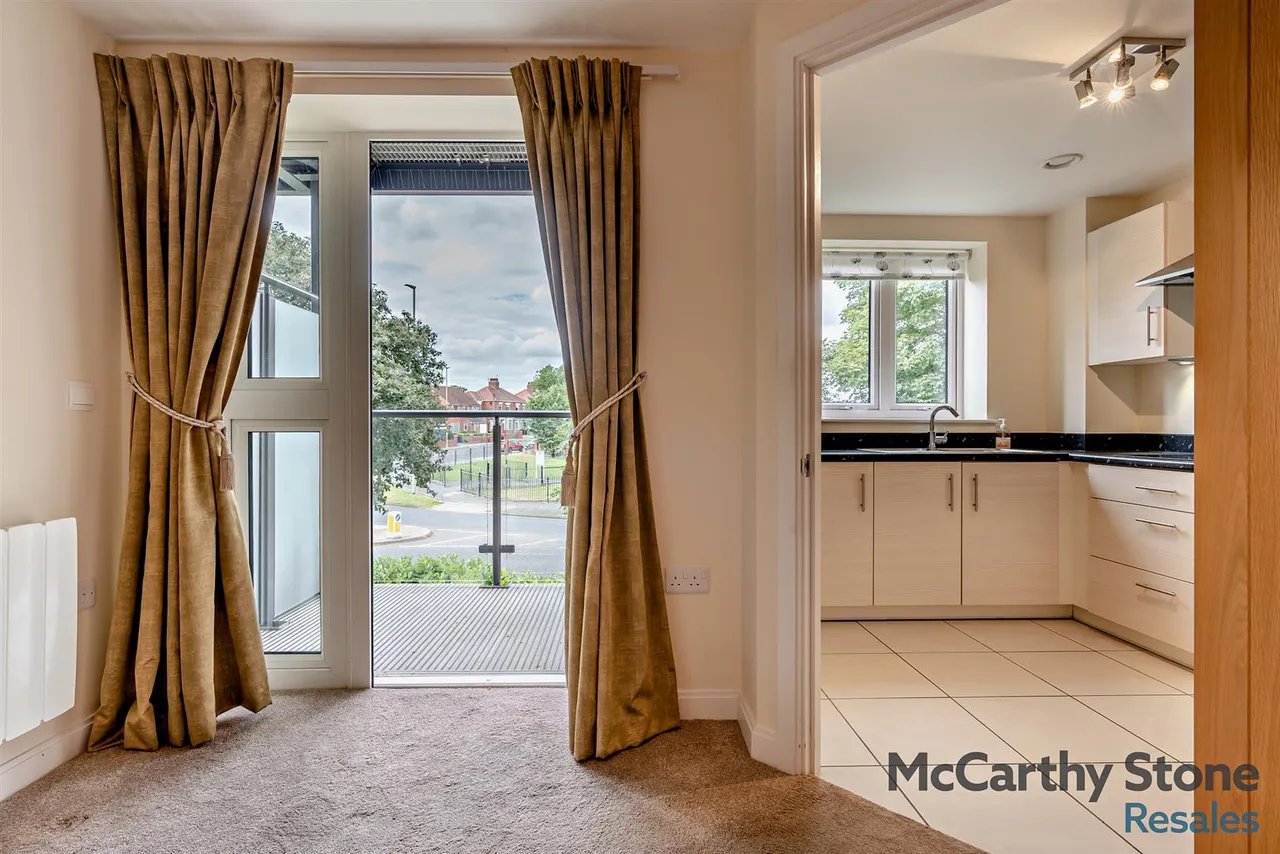 Ambleside Avenue, South Shields, NE34, photo 2