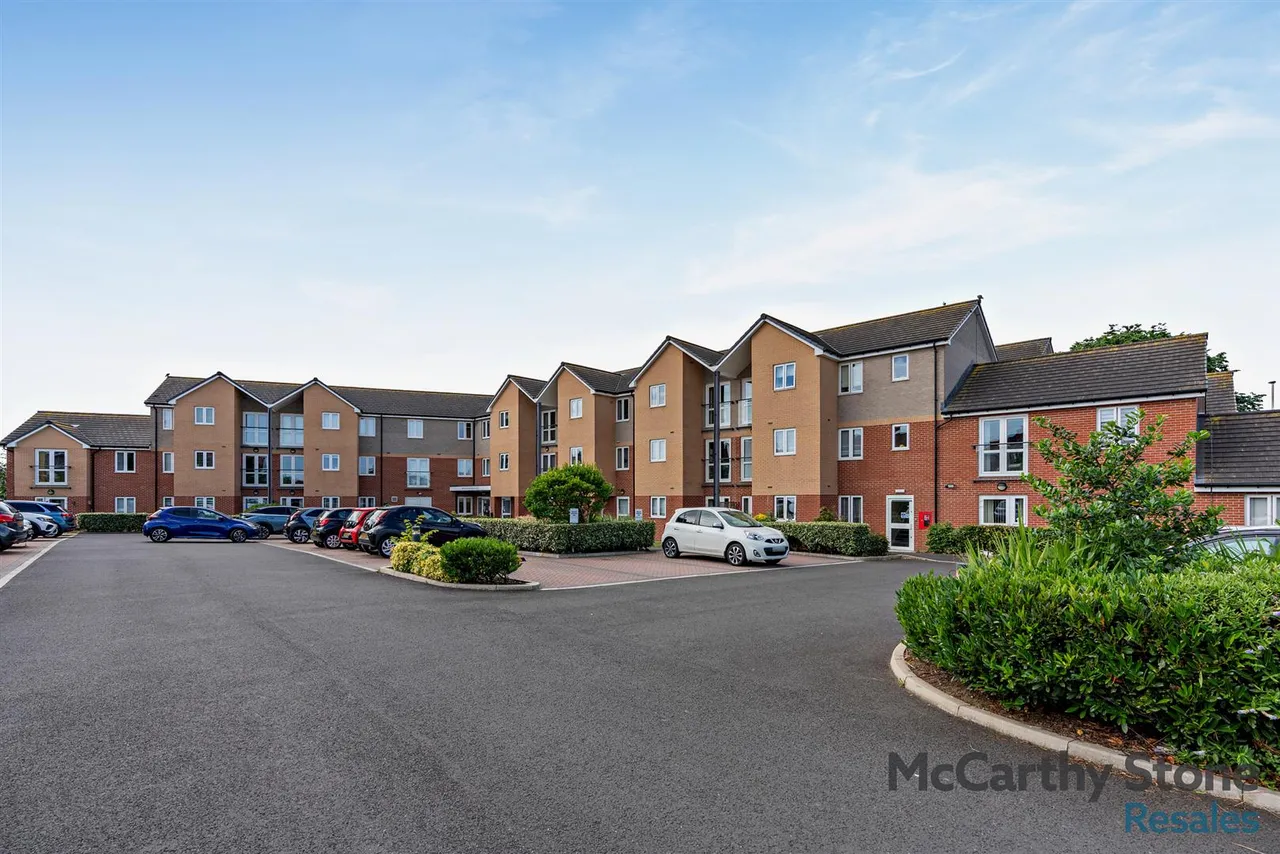 1 bed flat for sale, Ambleside Avenue, South Shields, NE34