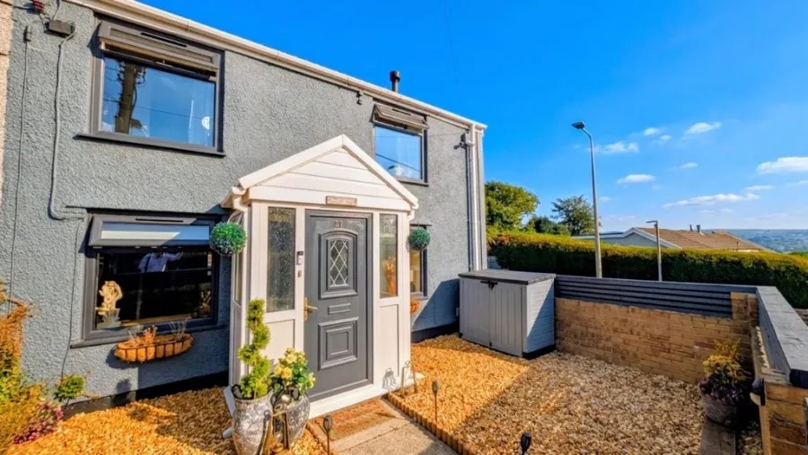 3 bed house for sale, Heolgerrig, Merthyr Tydfil