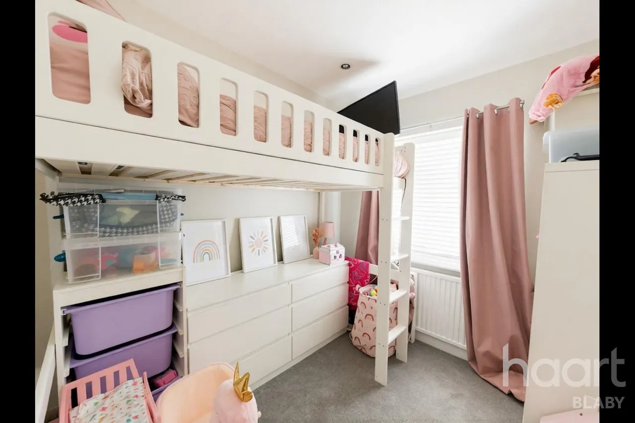 Cumberwell Drive, Leicester, LE19, photo 12