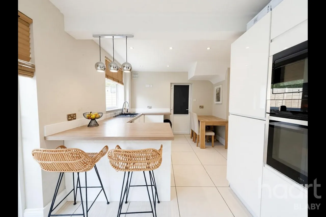 Cumberwell Drive, Leicester, LE19, photo 6