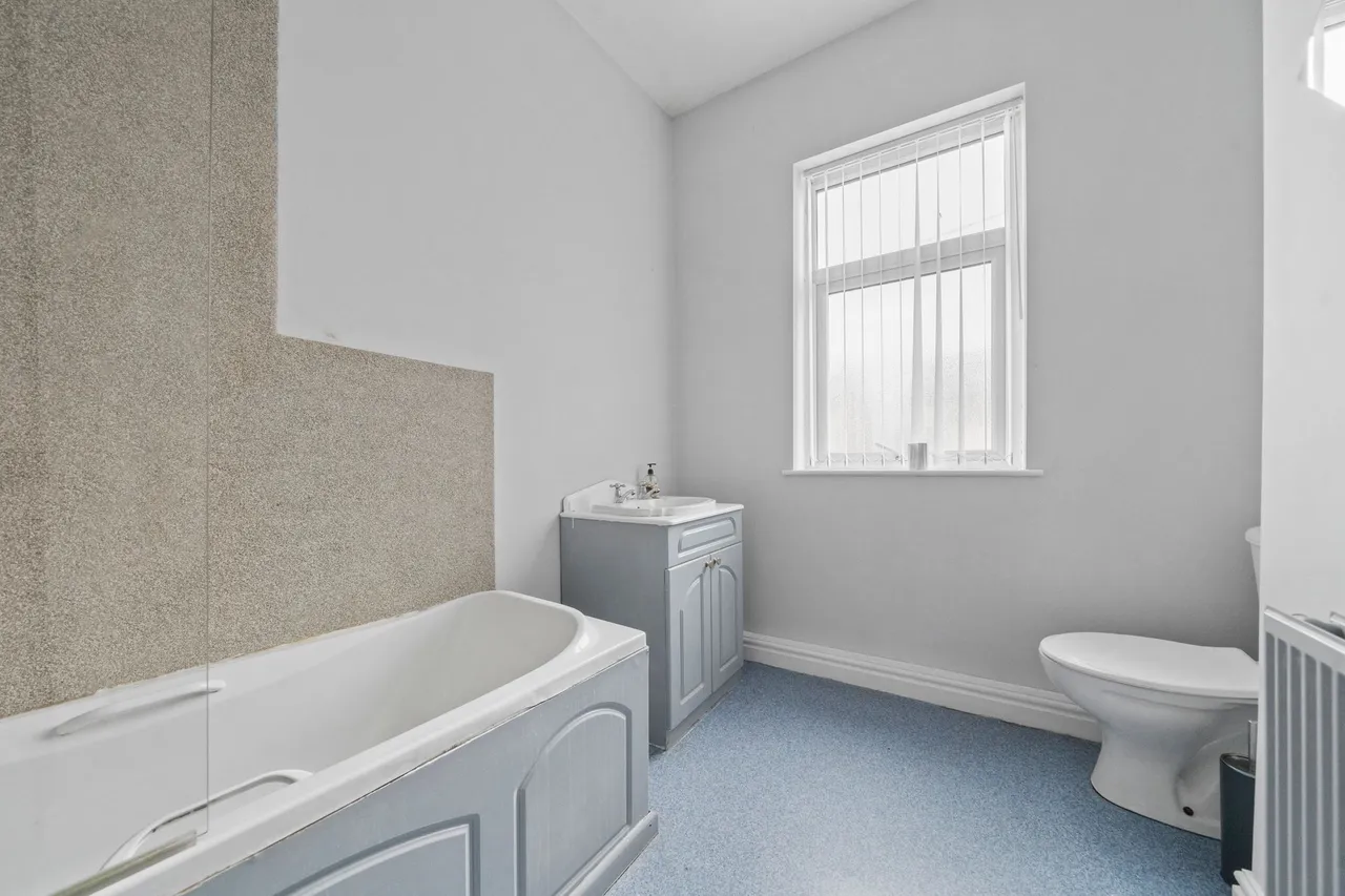Bryn Road South, Ashton-In-Makerfield, Wigan, Wigan, WN4 8QR, photo 14