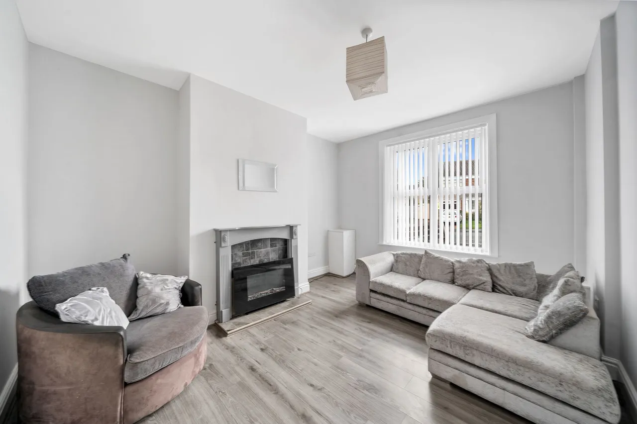 Bryn Road South, Ashton-In-Makerfield, Wigan, Wigan, WN4 8QR, photo 2