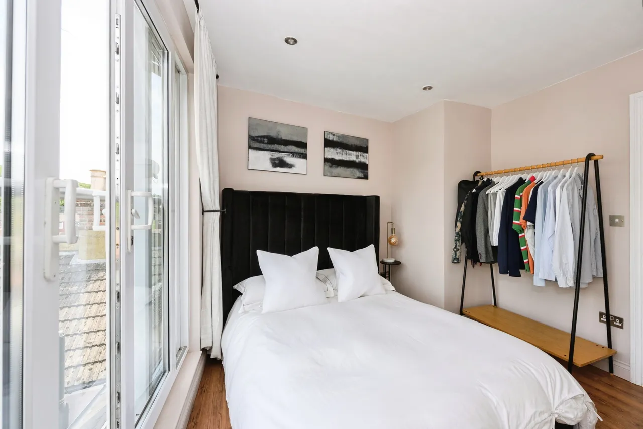 Little Roke Avenue, Kenley, CR8, photo 18