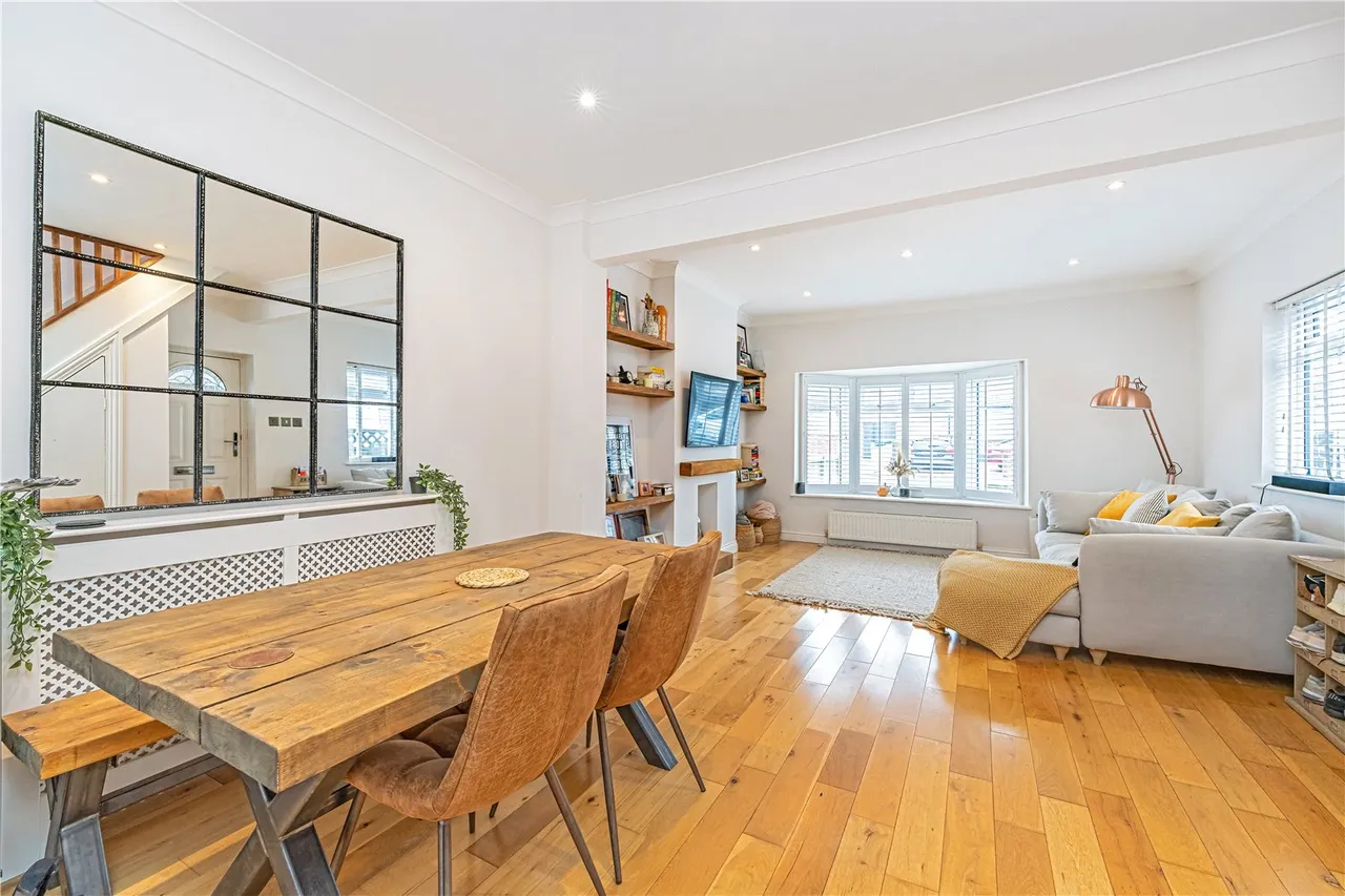 French Street, Sunbury-On-Thames, TW16 5JL, photo 4