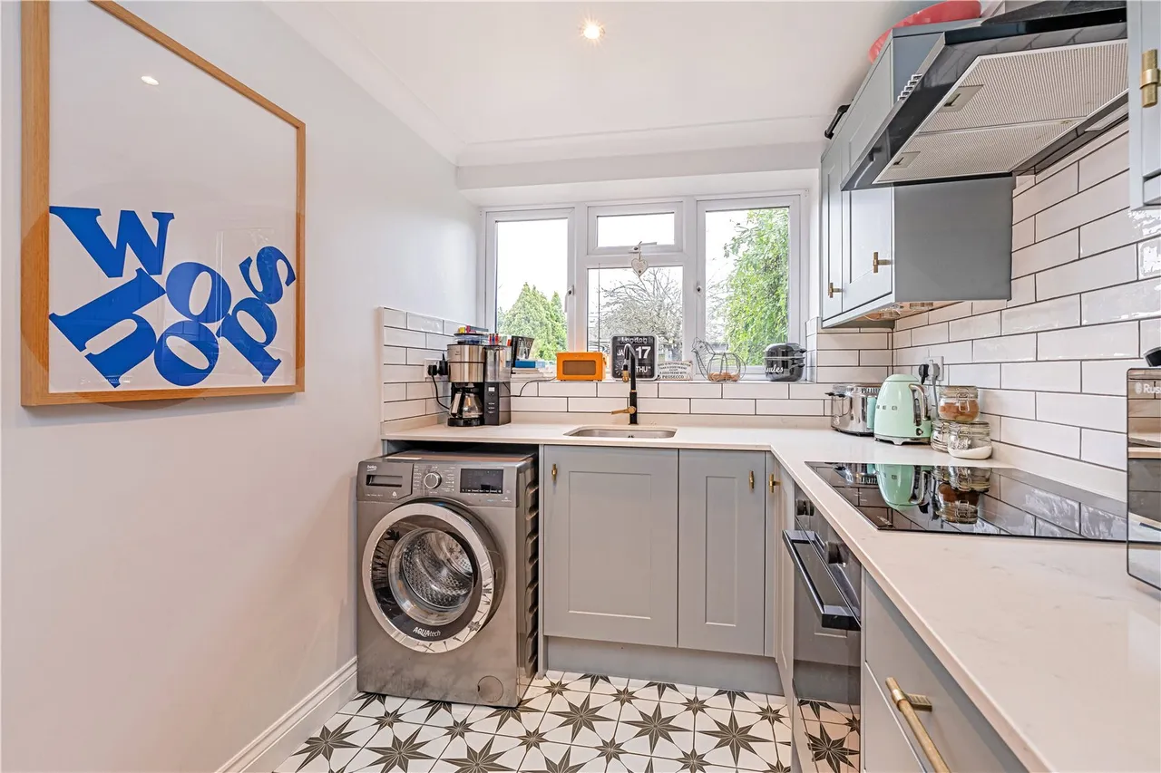 French Street, Sunbury-On-Thames, TW16 5JL, photo 7