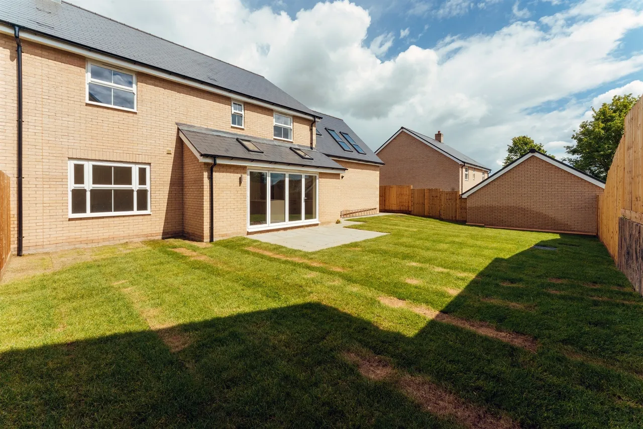 Orchard Close, Ketton, PE9, photo 11