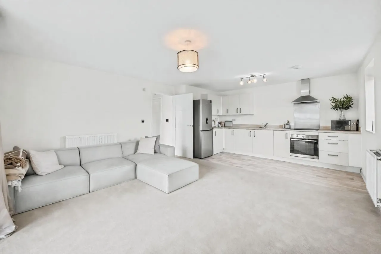 William Jessop Way, Bristol, BS13, photo 2