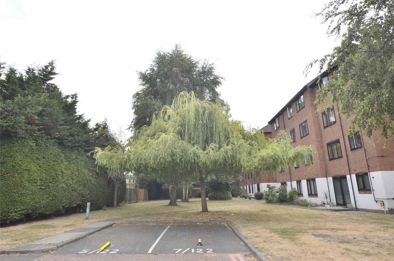 High Street, Purley, CR8 2AD, photo 7