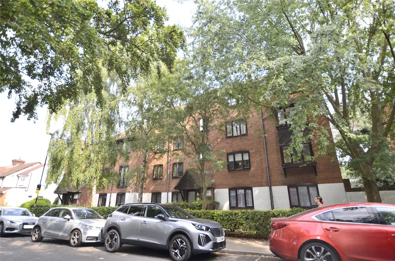 High Street, Purley, CR8 2AD, photo 9