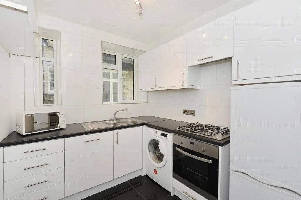 Montagu Mansions, Marylebone, W1U, photo 3