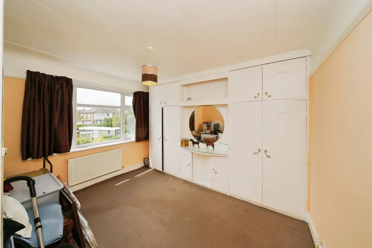 Chester Road, Whitby, CH66, photo 15