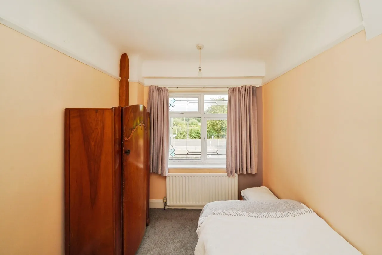 Chester Road, Whitby, CH66, photo 17