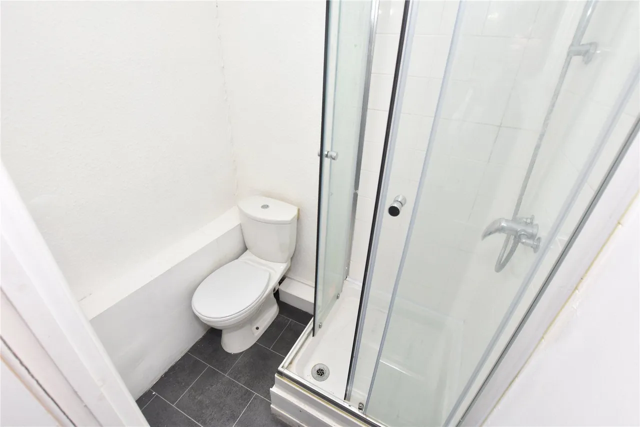 Simpson Grove, Leeds, LS12, photo 13