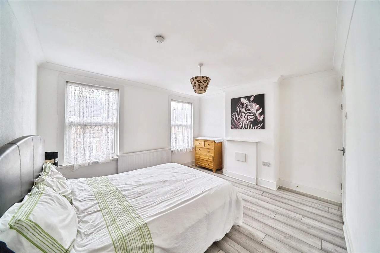 Brock Road, London, E13, photo 8