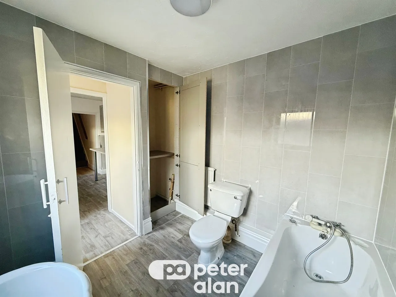 Henfaes Road, Neath, SA11, photo 6