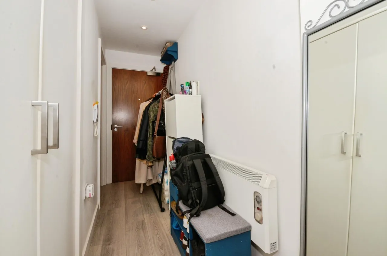 Imperial Drive, Harrow, HA2, photo 8