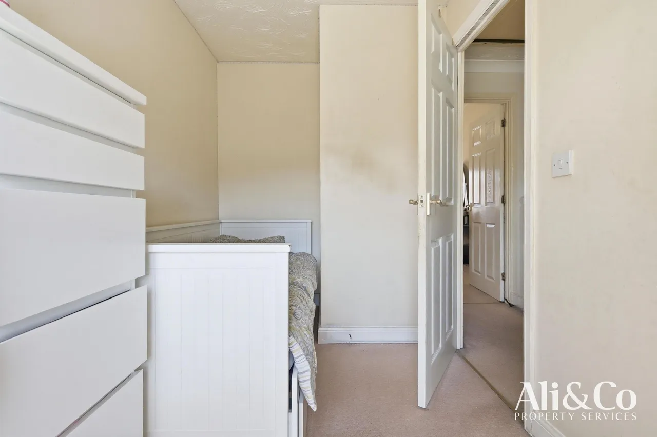 Plymouth Road, Grays, Essex, RM16 6BL, photo 15
