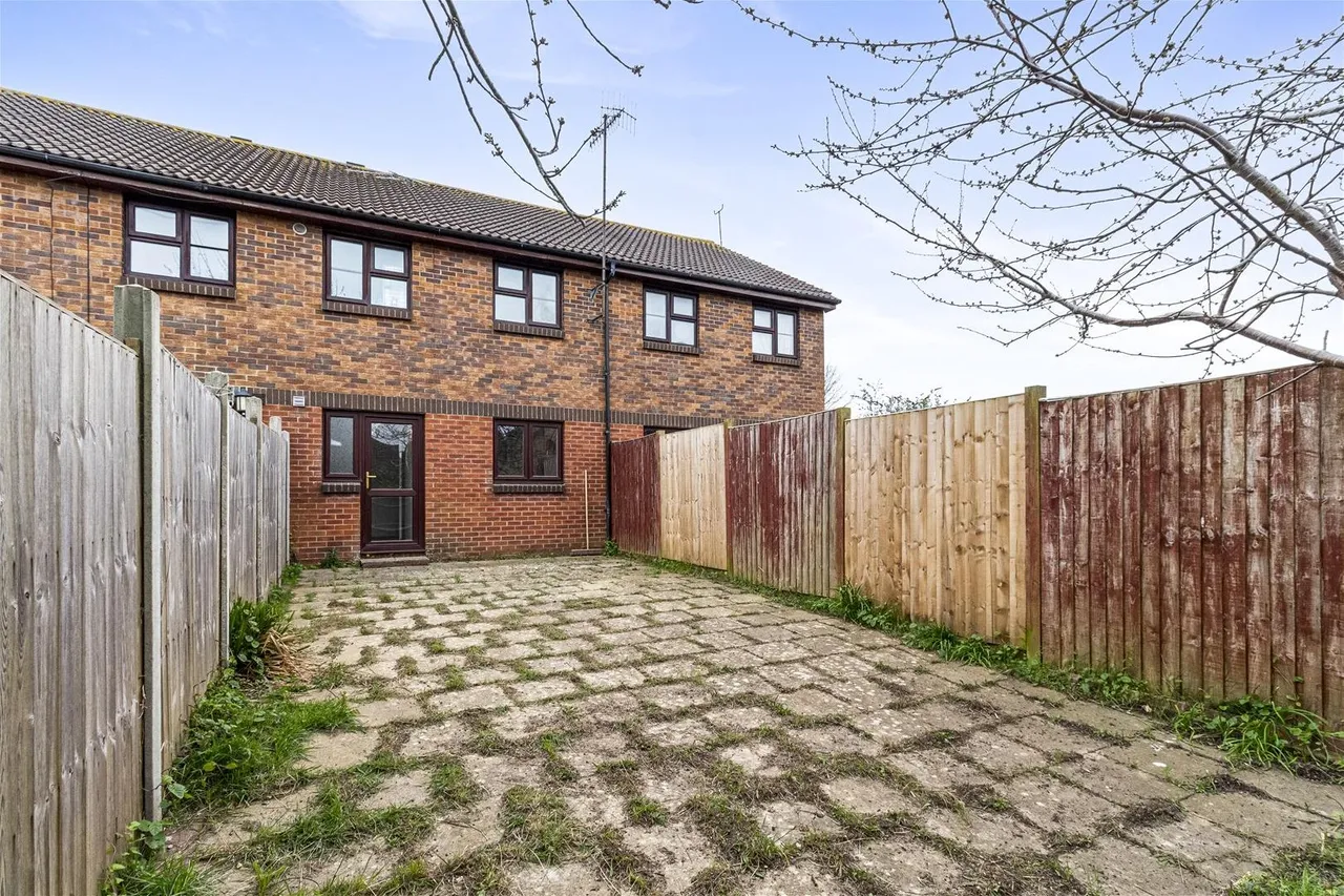 1 bed flat for sale — Pilgrims Walk, Worthing