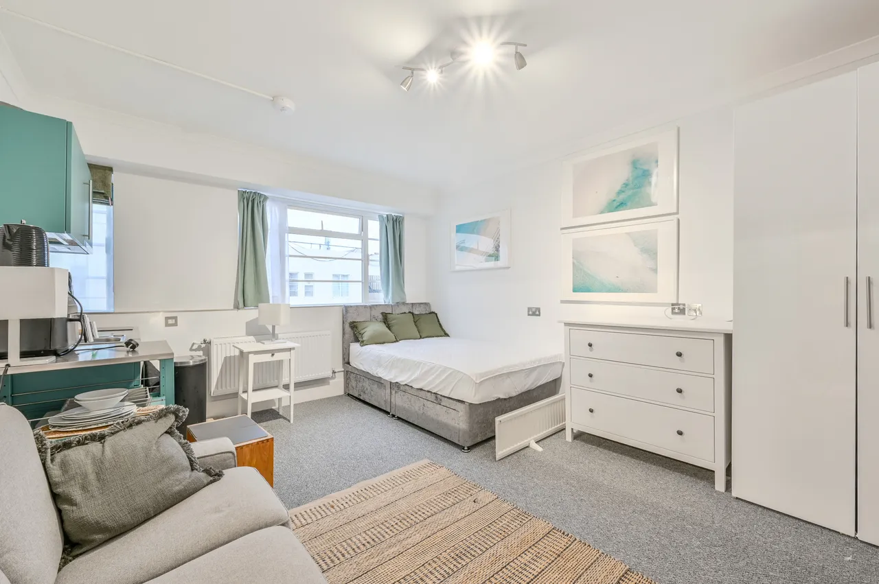 London, SW3, photo 2