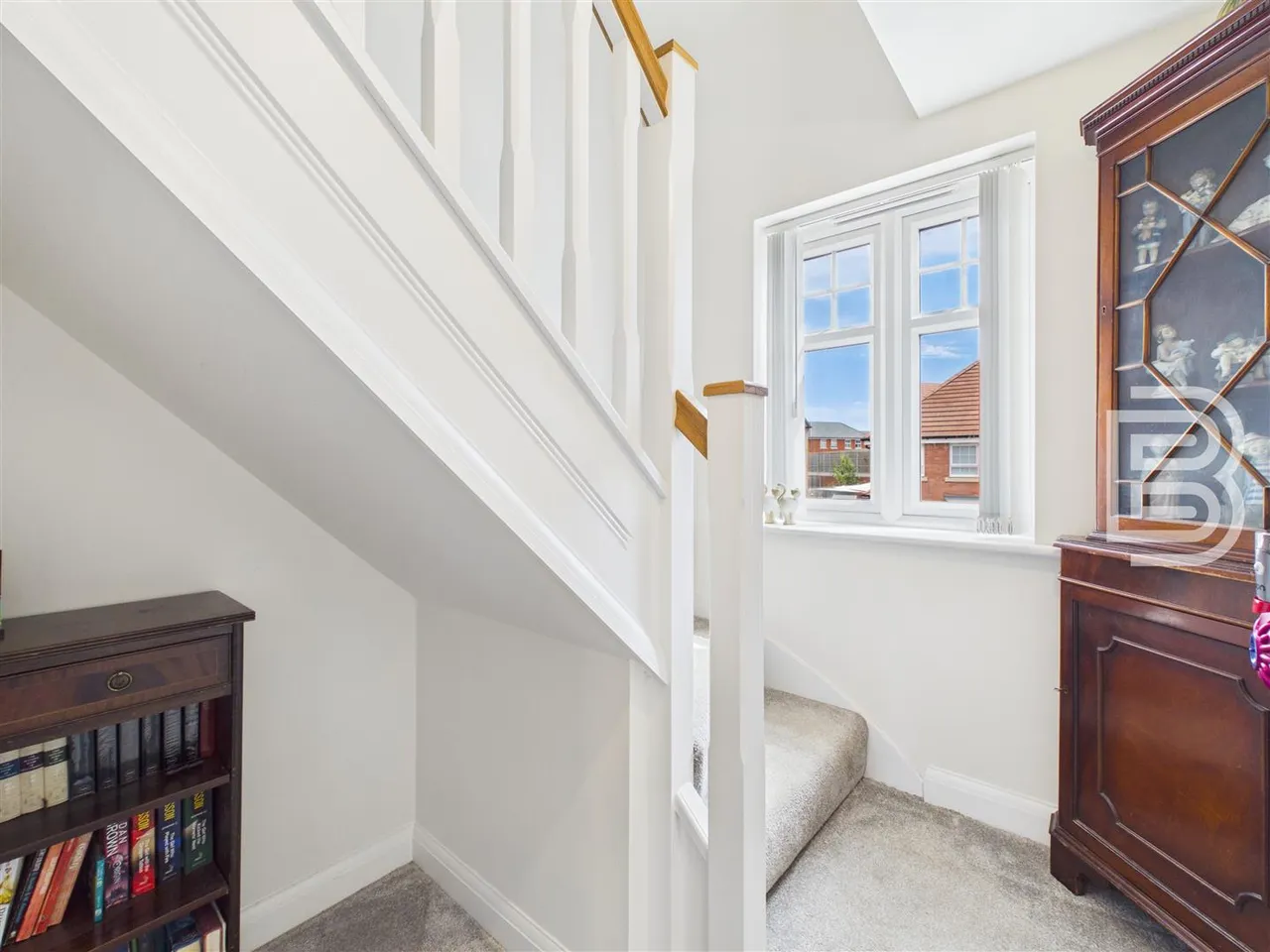 Lincoln Drive, Houlton, photo 14