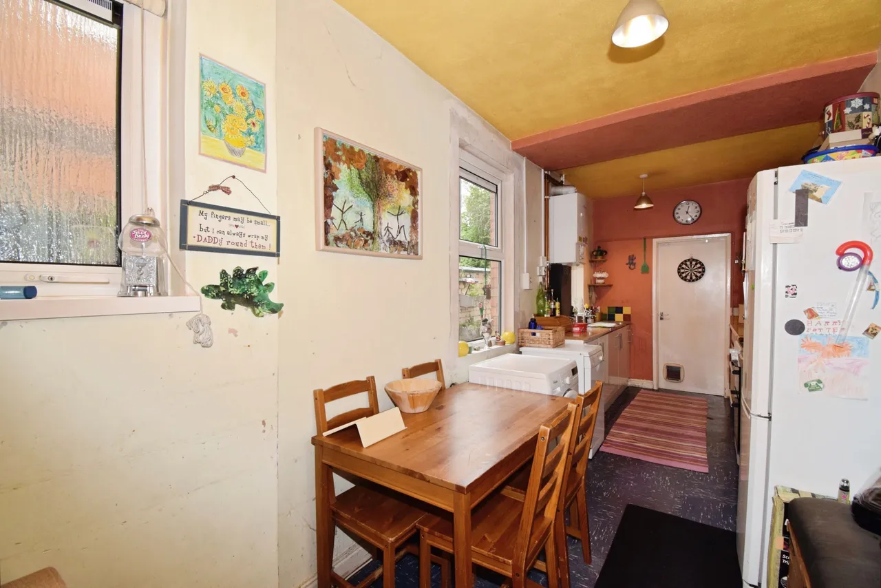 Knighton Fields Road East, Leicester, LE2, photo 6