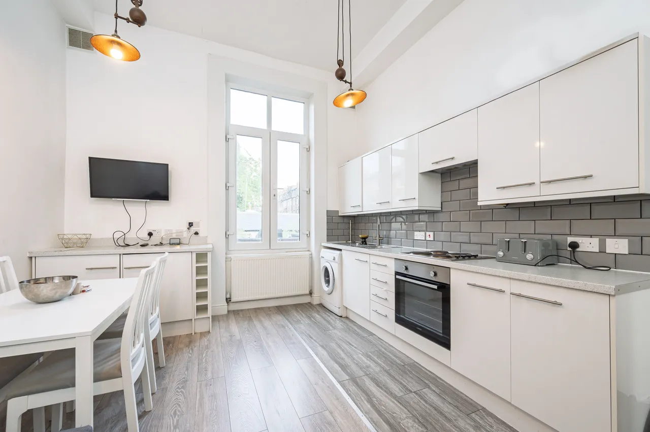 Flat 1, 34 England's Lane, London, photo 3