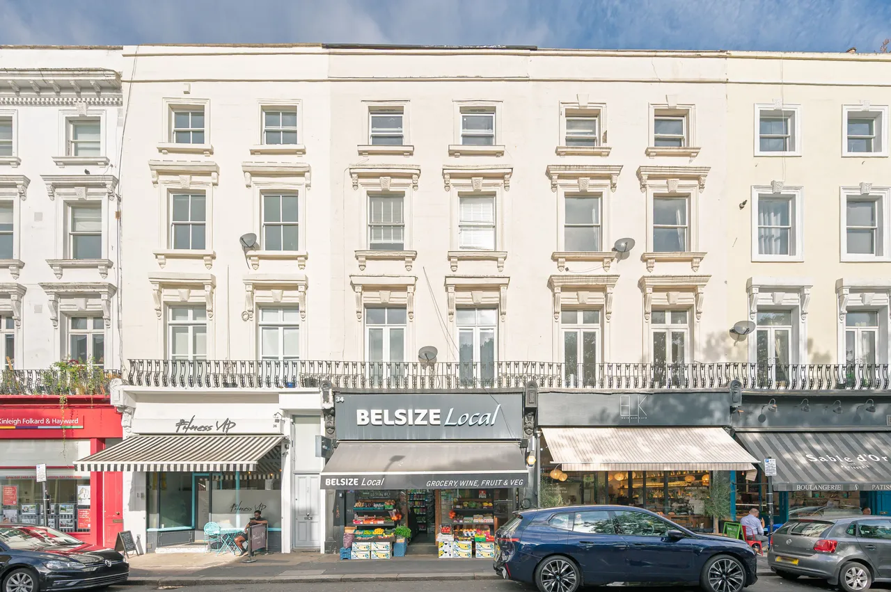 2 bed flat to rent — Flat 1, 34 England's Lane, London