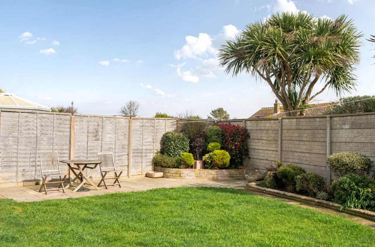 Pond Road, Bracklesham Bay, PO20, photo 14