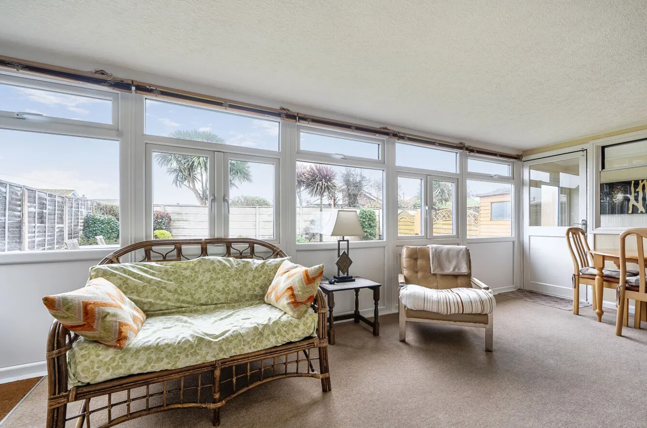 Pond Road, Bracklesham Bay, PO20, photo 3